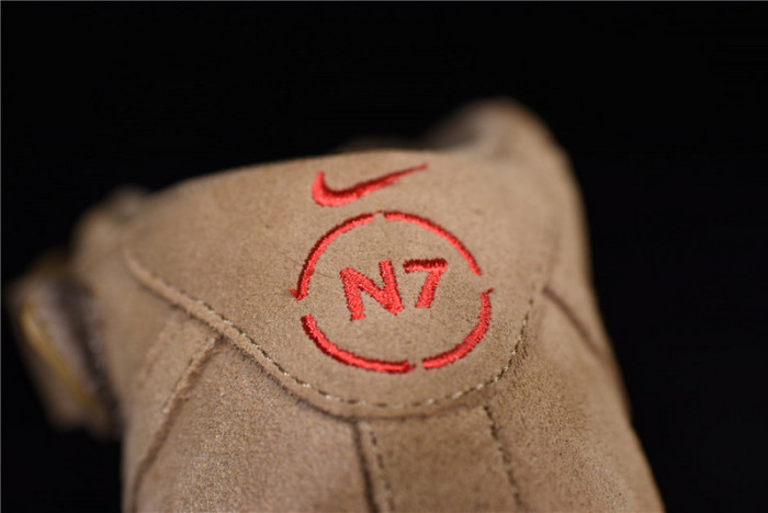 Air Force 1 Mid 07 Premium 