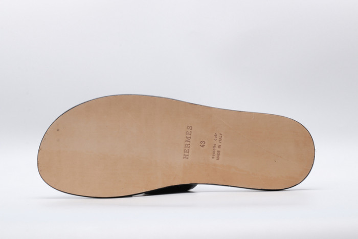 Herme* Sandal1